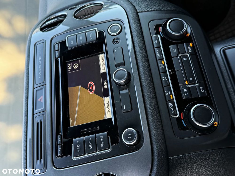 Volkswagen Tiguan - 8