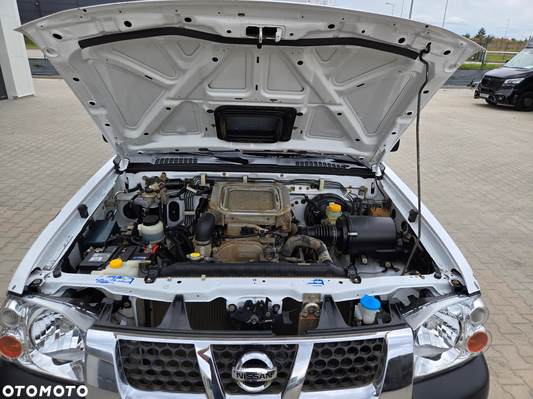 Nissan Pickup 2.5 TDi Base - 8
