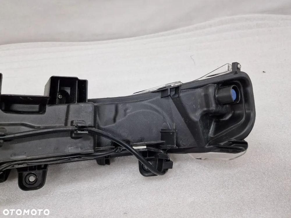 LEXUS NX 14- LED DRL LAMPA PRAWA PRZEDNIA PRZÓD , NR KOITO 78-11 , NR AUKCJI LL36 - 8