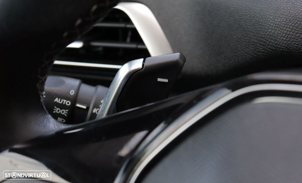 Peugeot 3008 PureTech 130 Stop & Start GPF EAT8 Active - 25