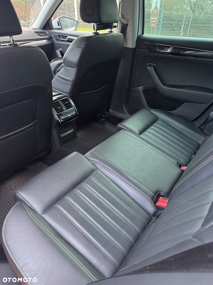 Skoda Superb 2.0 TDI SCR 4x4 L&K DSG - 7