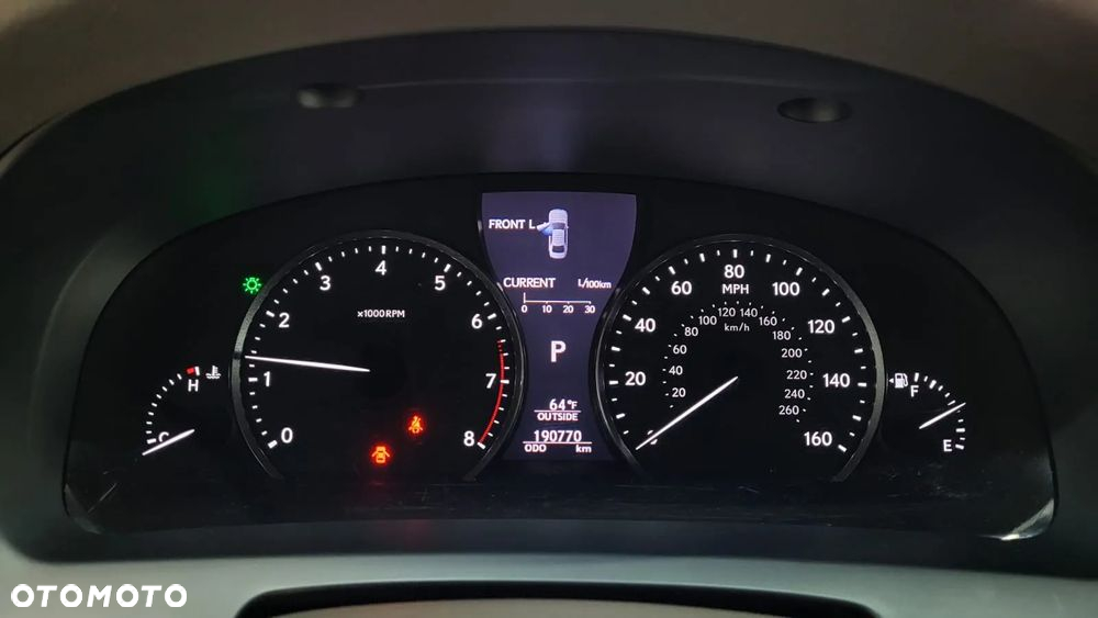 Lexus LS 460 AWD - 21
