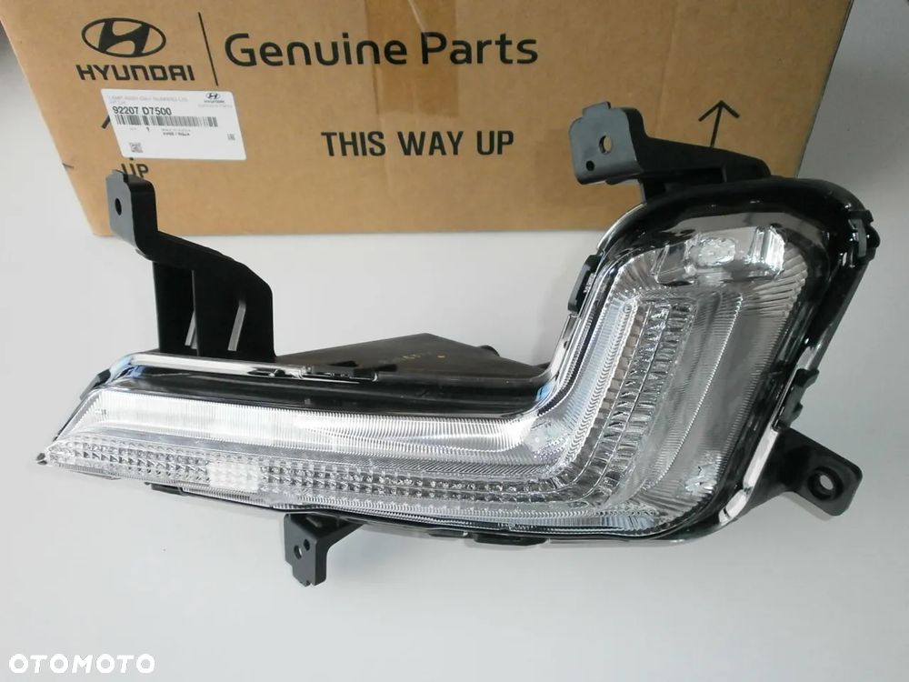 LAMPA OŚW. DRL LED LEWA HYUNDAI TUCSON NR KAT. 92207D7500