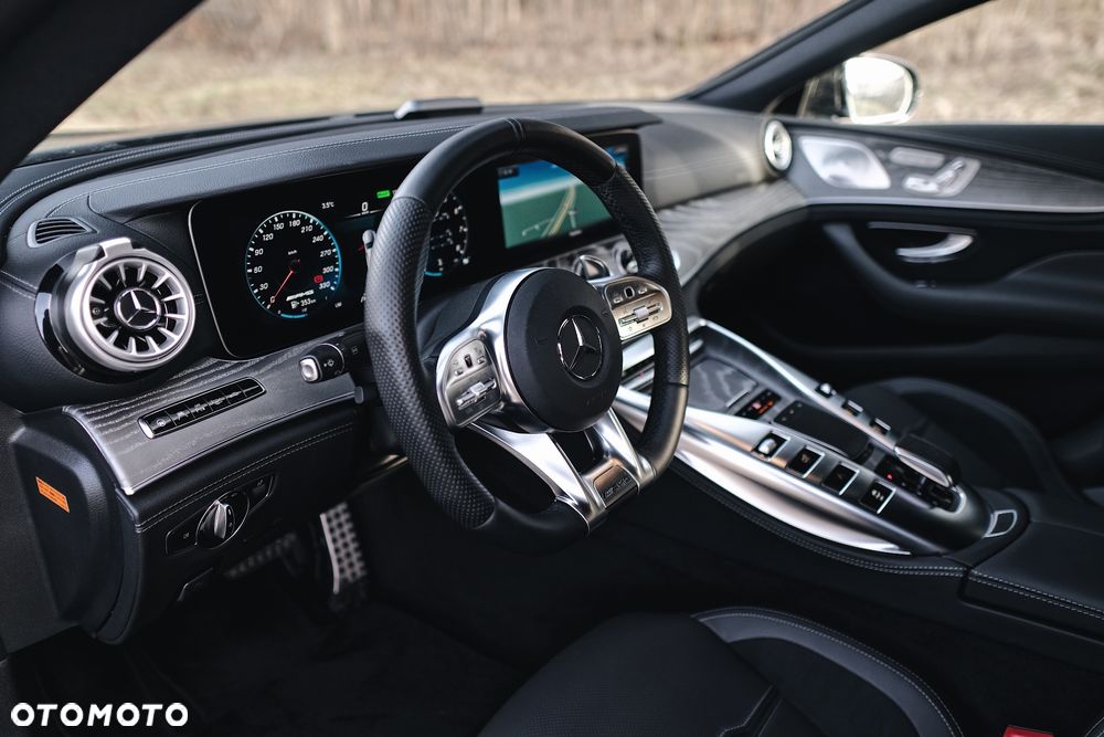 Mercedes-Benz AMG GT 43 4Matic+ Coupe 4D Speedshift TCT 9G - 35