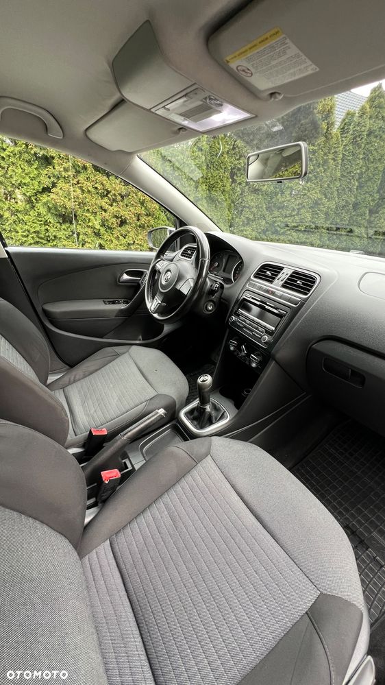 Volkswagen Polo 1.6 TDI DPF Highline - 14