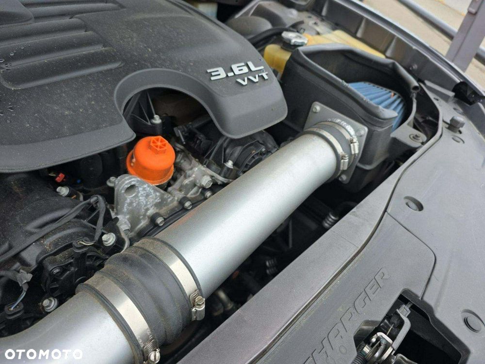 Dodge Charger - 11