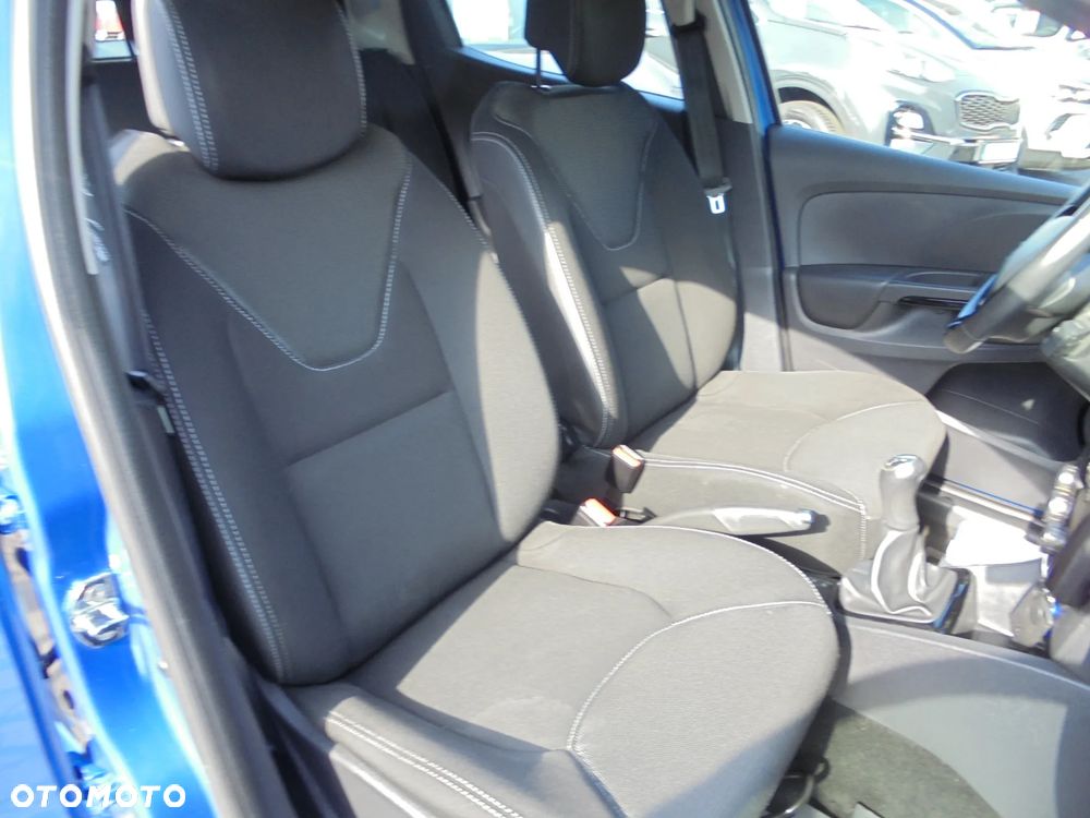 Renault Clio - 13