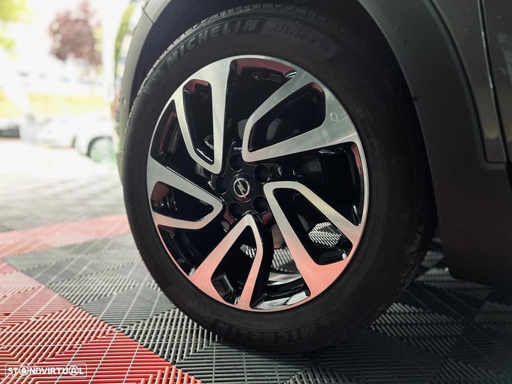 Opel Grandland X 1.2 T Ultimate AT - 17