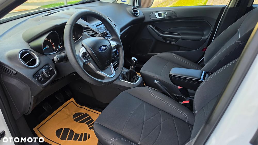 Ford Fiesta 1.25 Champions Edition - 5