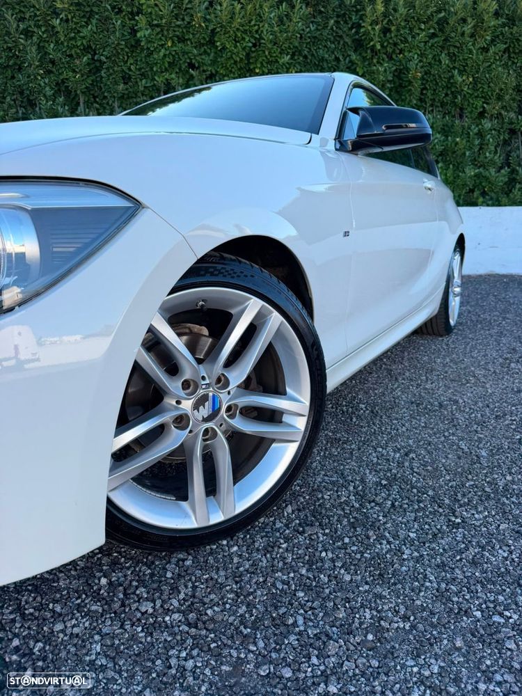 BMW 118 dA Pack M - 23