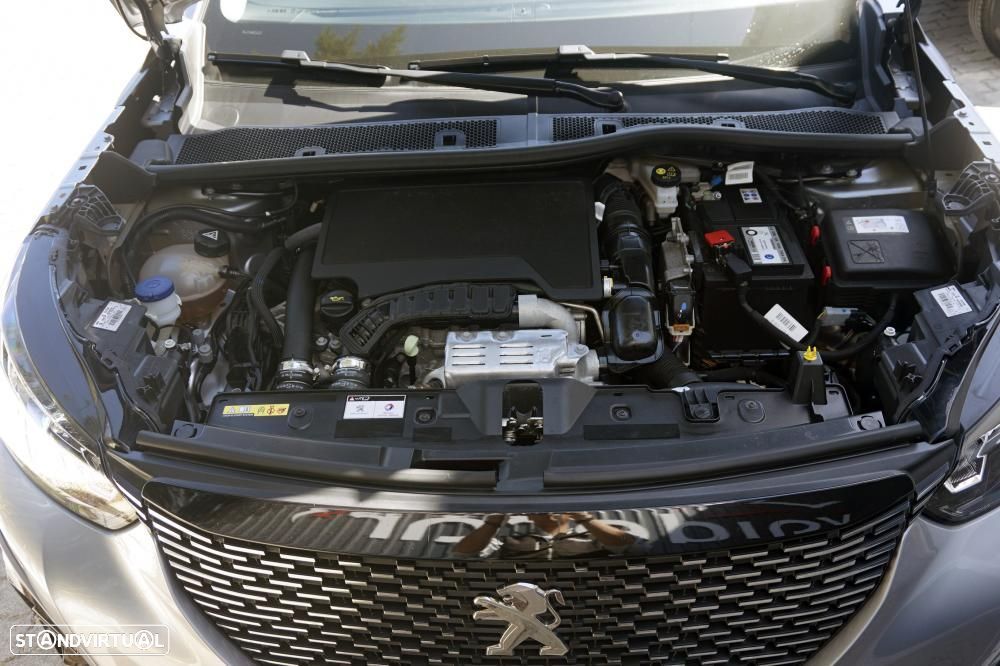 Peugeot 2008 1.2 PureTech Allure - 26