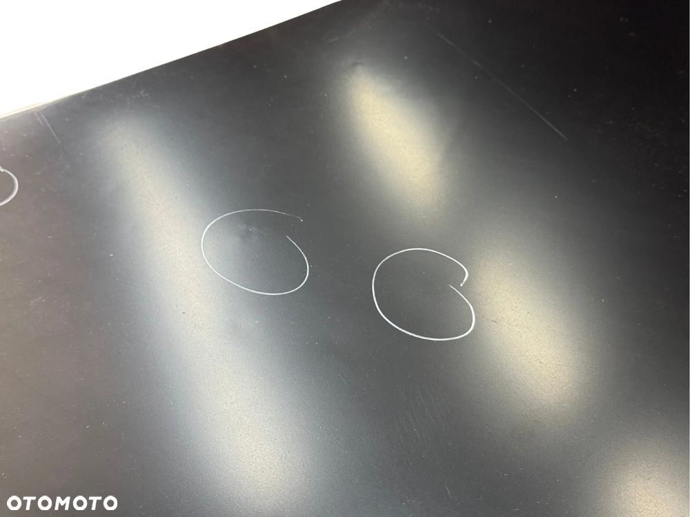 MASKA POKRYWA SILNIKA VOLKSWAGEN TOUAREG 7P 2010- - 2