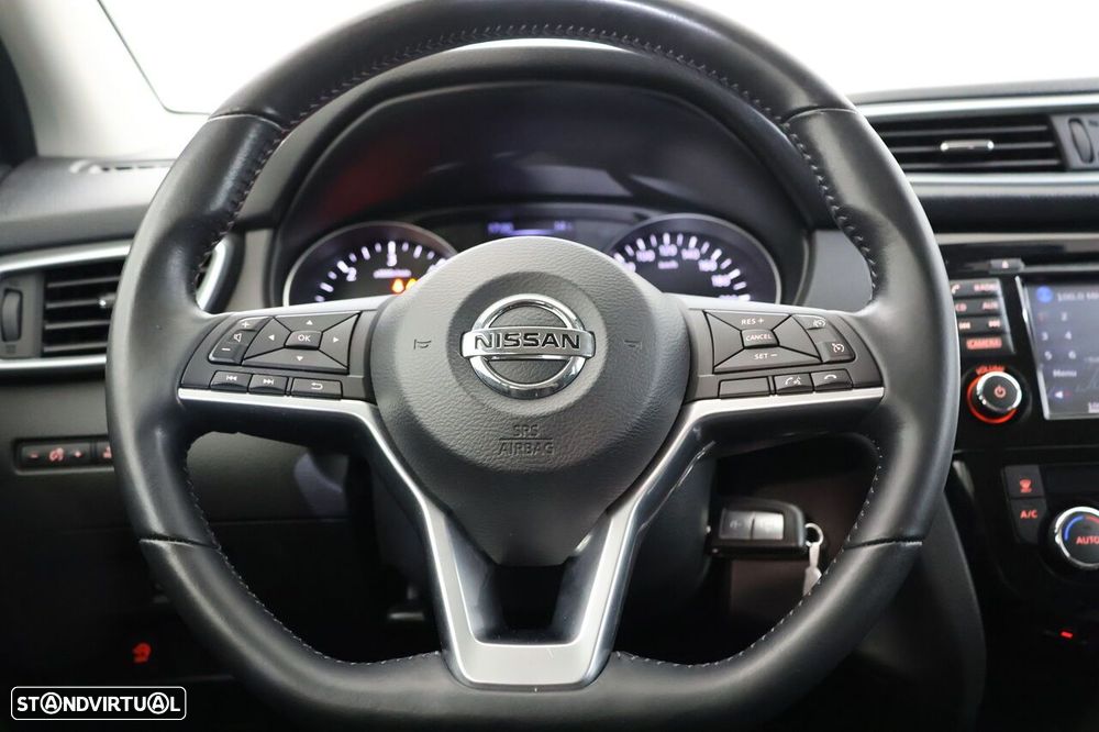 Nissan Qashqai 1.5 dCi N-Connecta - 10