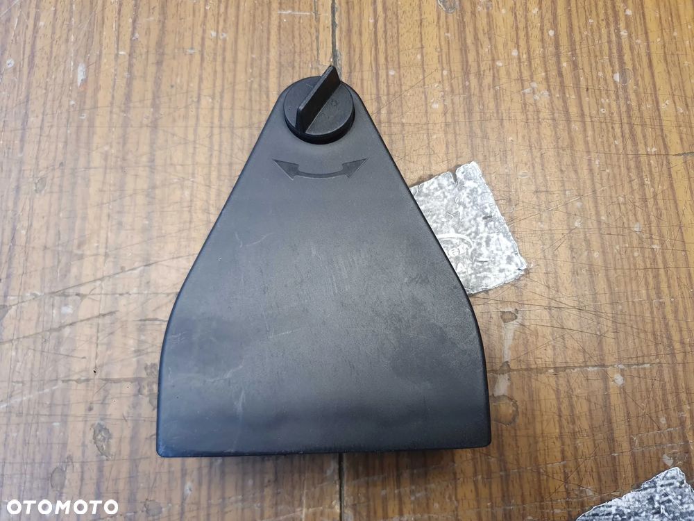 Uchwyt 8E5860285 4B5860251C Mocowanie Rygiel Trojkat Ostrzegawczy Klapa Audi A4 B6 B7 Sedan - 15