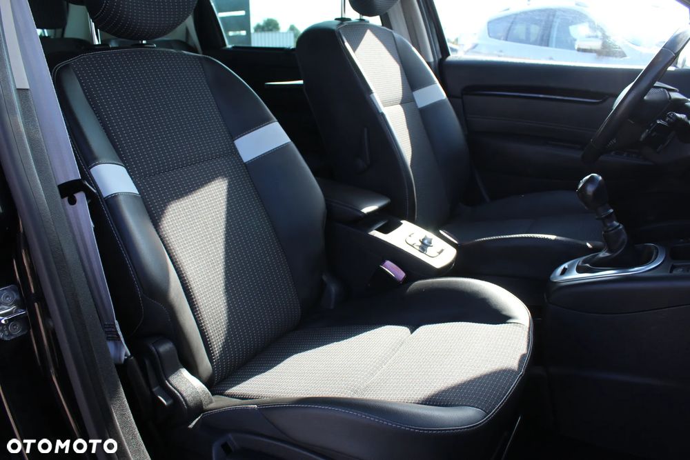 Renault Scenic ENERGY TCe 115 Bose Edition - 18