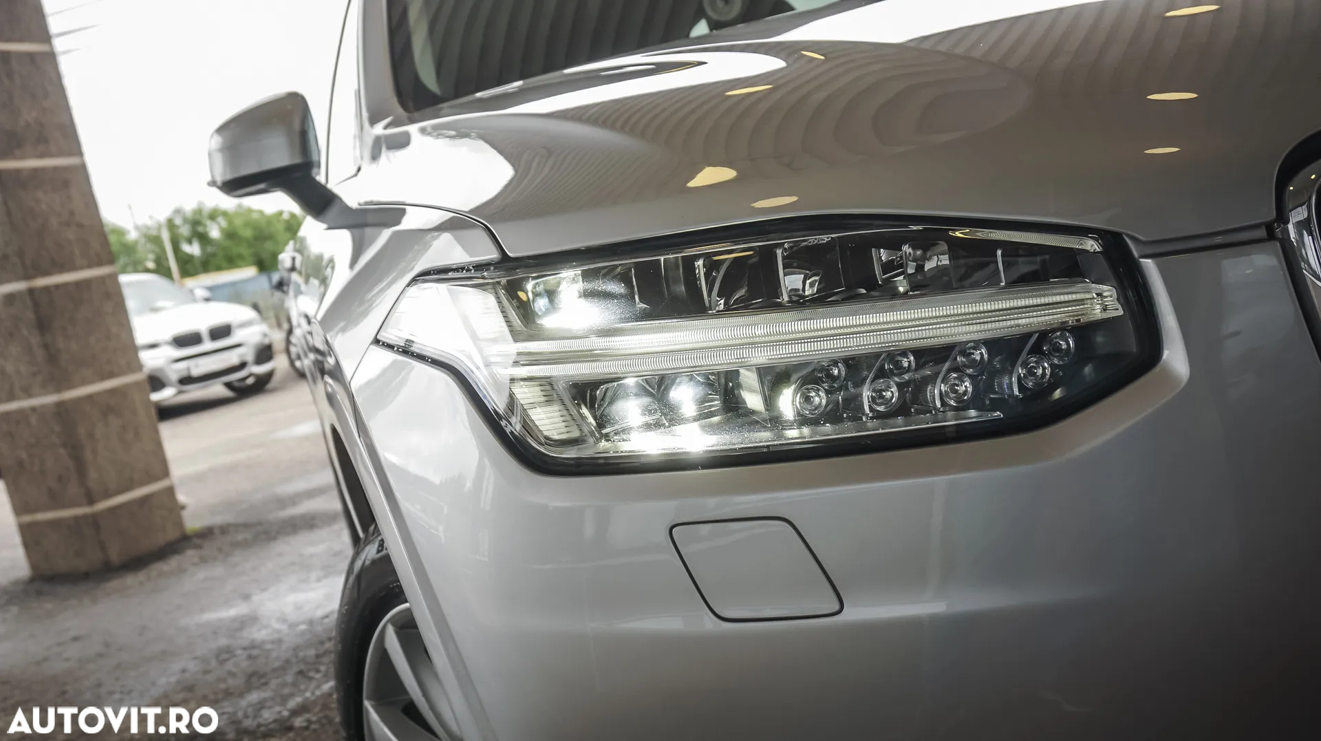 Volvo XC 90 D5 AWD Geartronic RDesign - 33