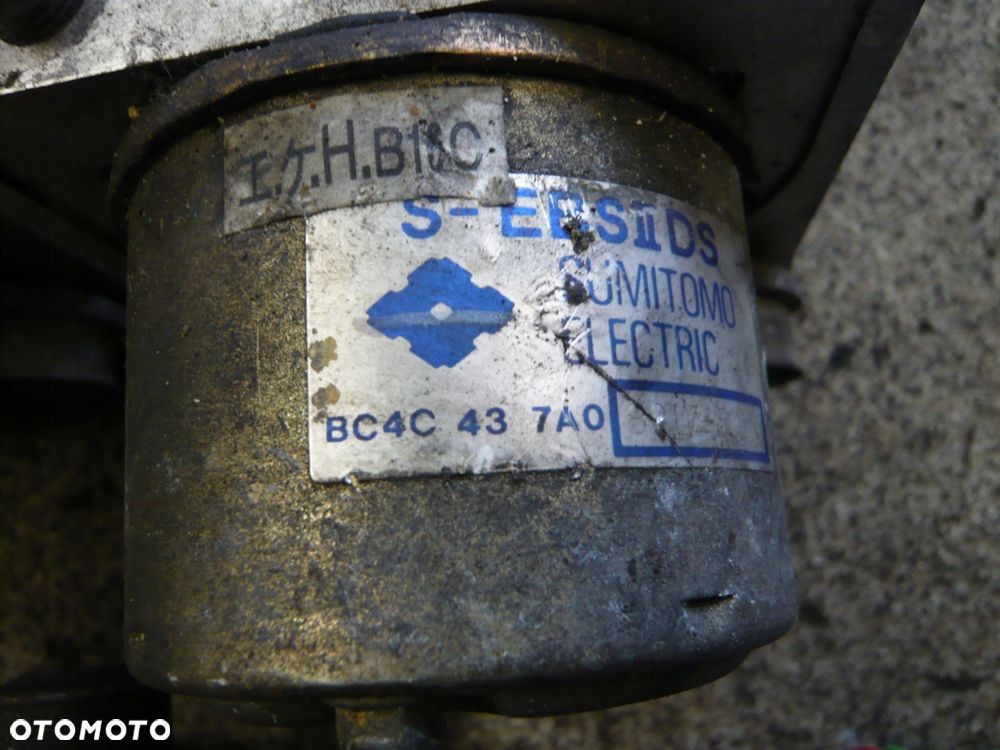 pompa hamulcowa abs bc4c437a0 mazda 323 - 3
