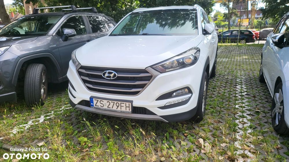Hyundai Tucson 2.0 CRDI BlueDrive GO 2WD - 2
