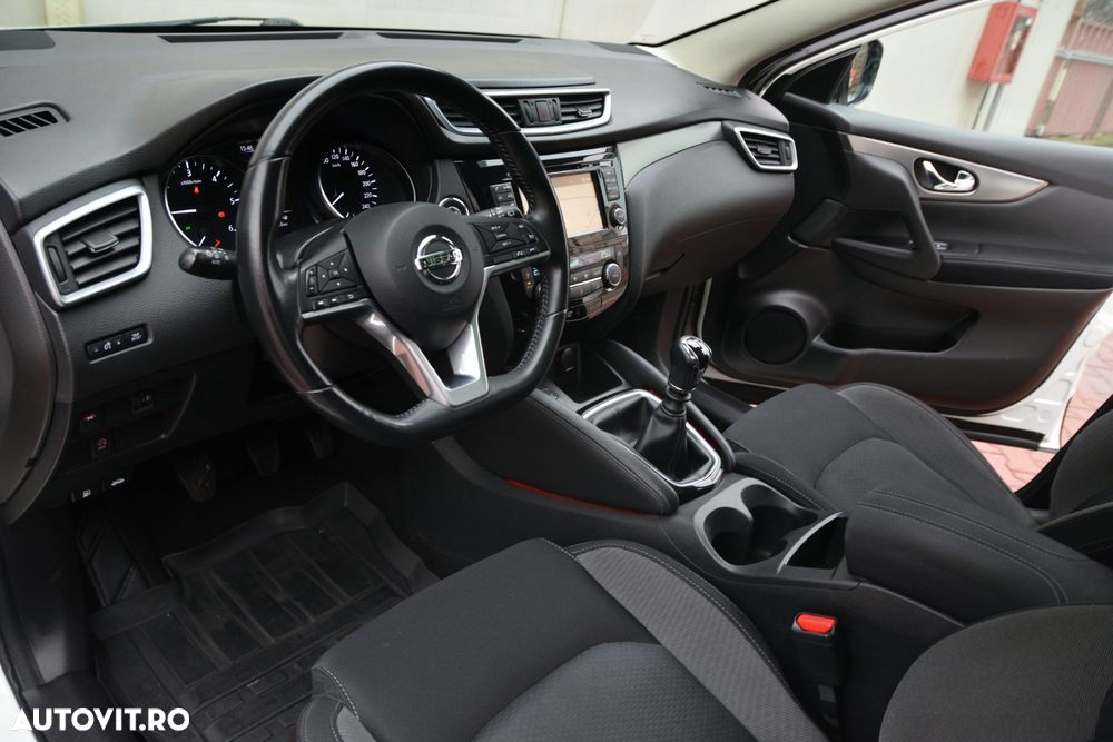 Nissan Qashqai - 11