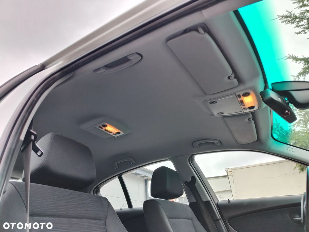 BMW Seria 1 118d Urban Line - 17