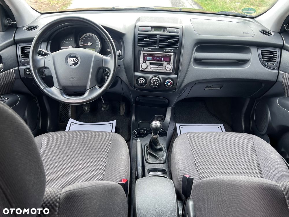 Kia Sportage 2.0 2WD Champ - 26