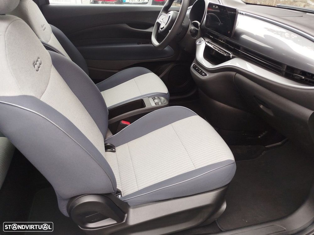 Fiat 500e 42 kWh Icon - 23