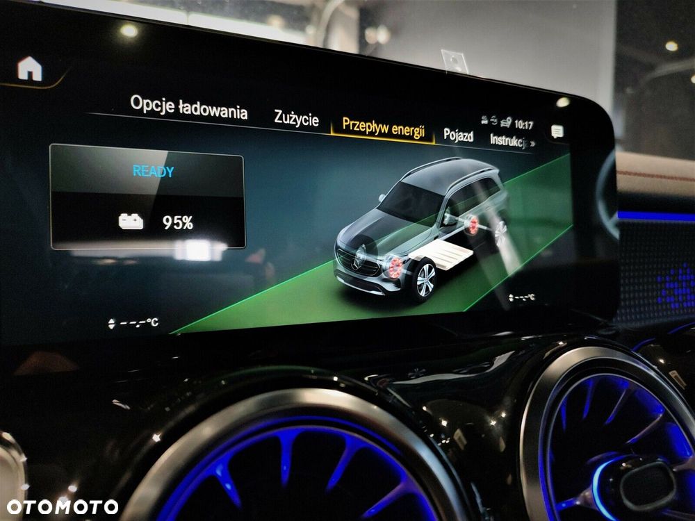 Mercedes-Benz EQB - 27