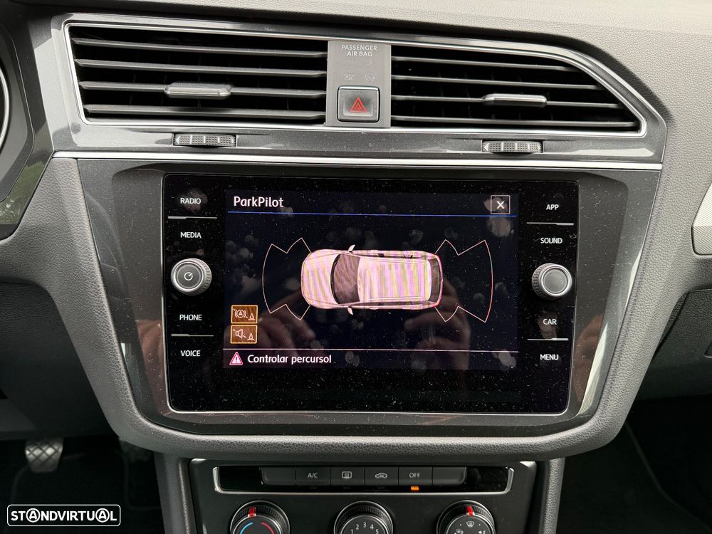 VW Tiguan 1.6 TDI Tech - 19