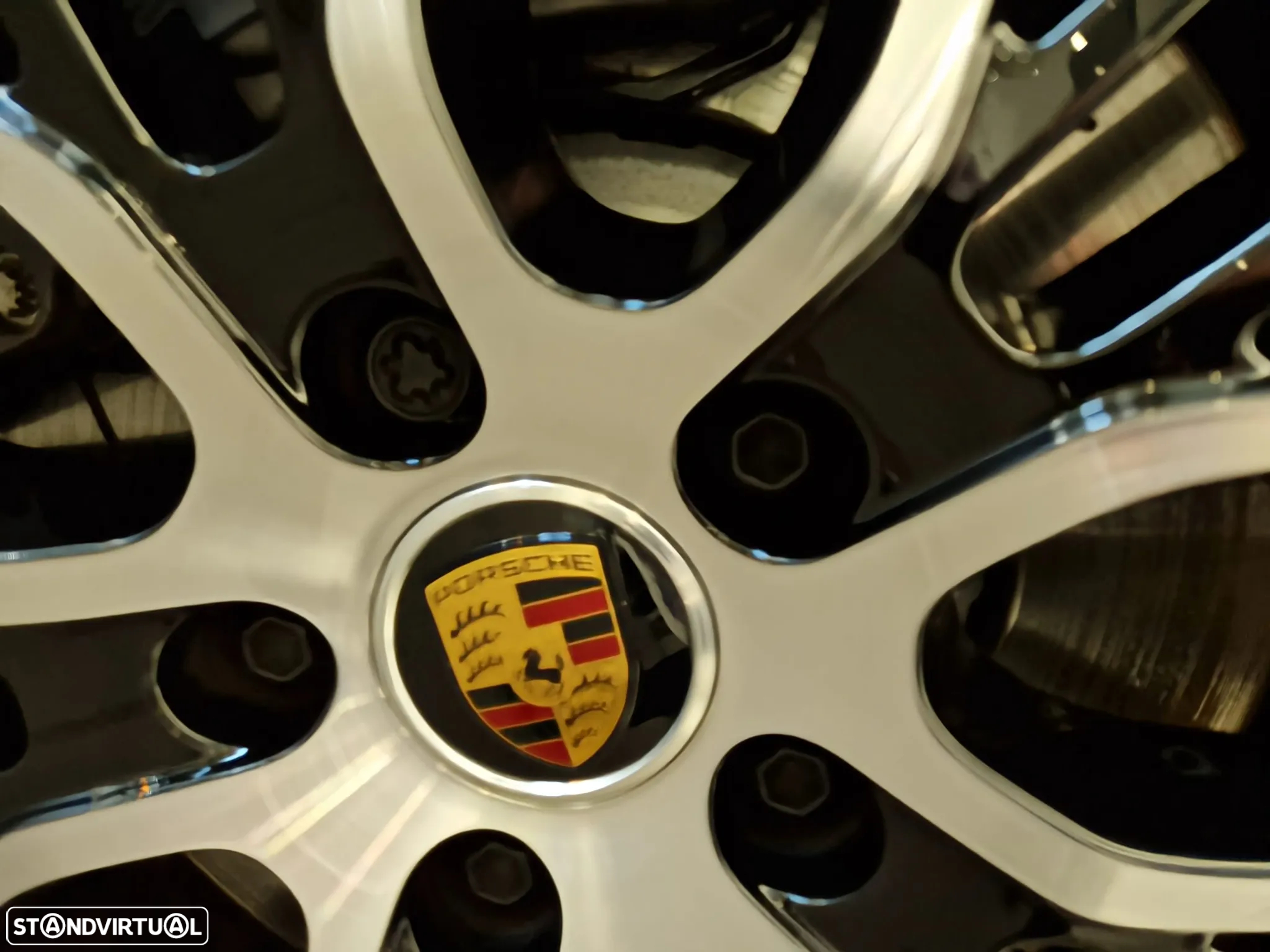 Porsche Panamera 4 E-Hybrid Platinum Edition com PDLS - 8