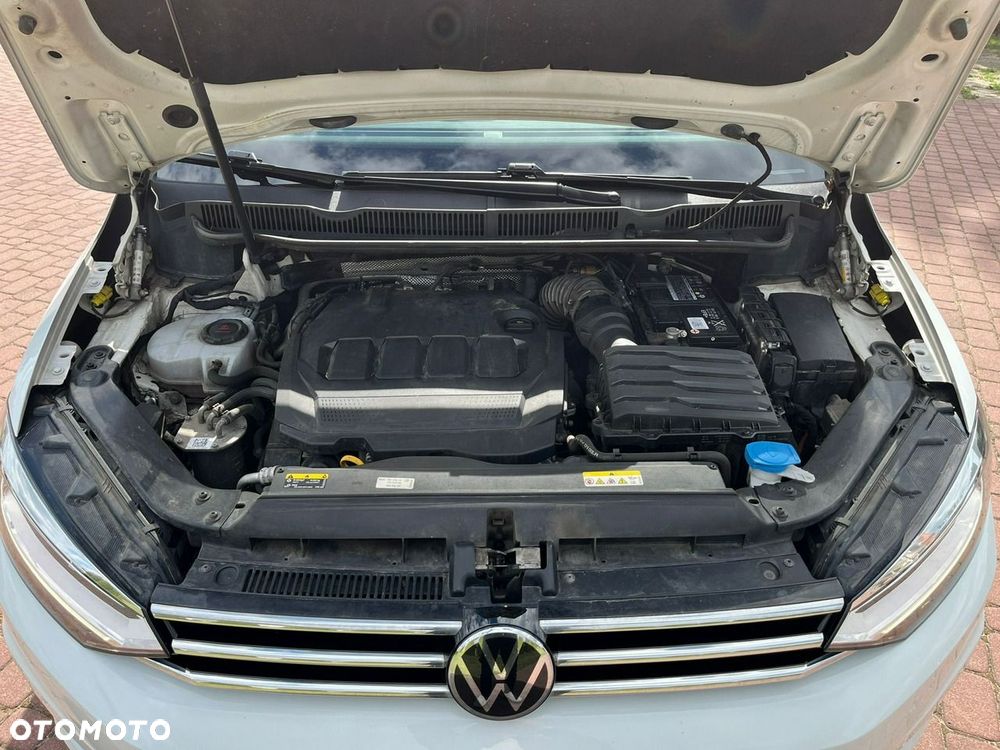 Volkswagen Touran 2.0 TDI SCR DSG Highline - 30