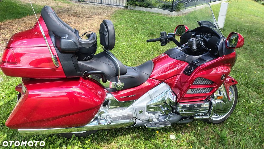 Honda GL - 10