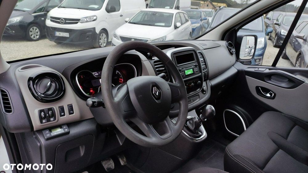 Renault Trafic - 27
