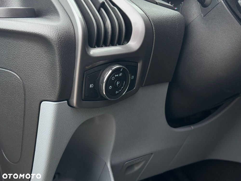 Ford Transit Custom - 23