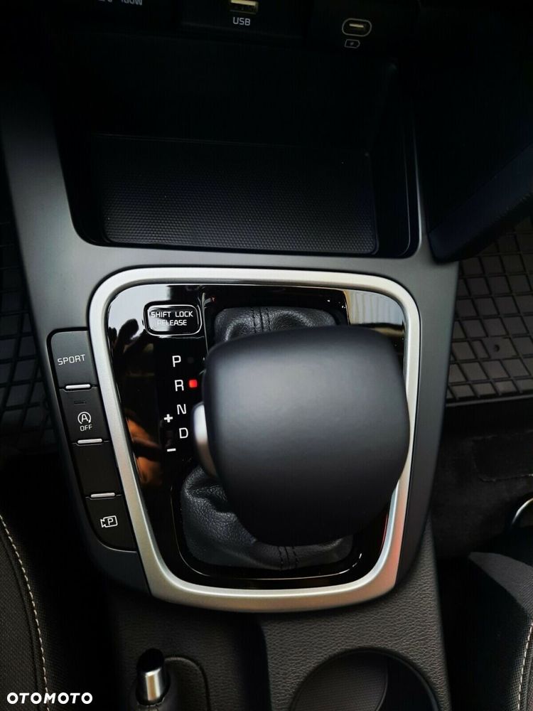Kia Ceed 1.5 T-GDI M DCT - 21