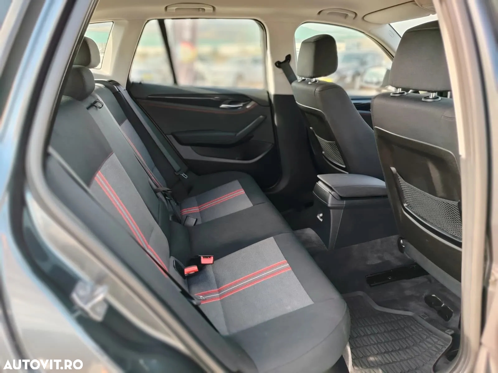 BMW X1 xDrive18d Sport Line - 14