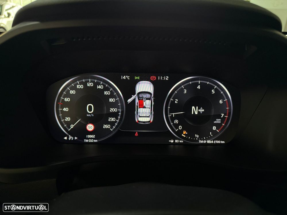 Volvo XC 40 1.5 T2 Momentum - 10