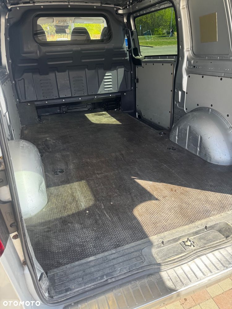 Mercedes-Benz Vito - 20