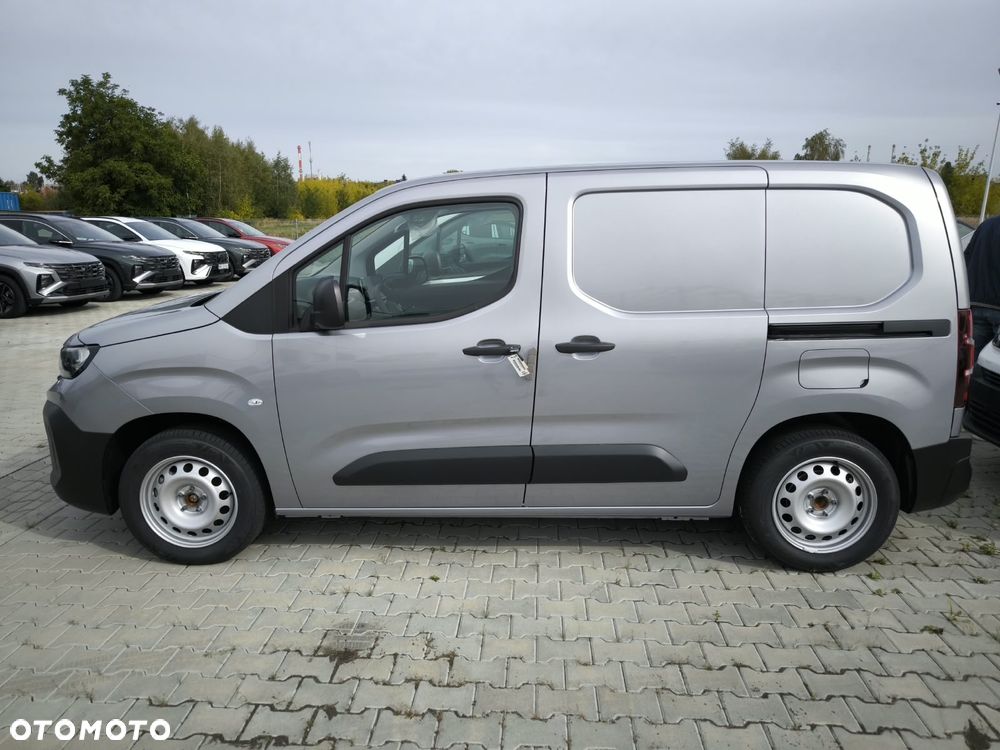Peugeot Partner Furgon M Diesel 130KM Automat - 4