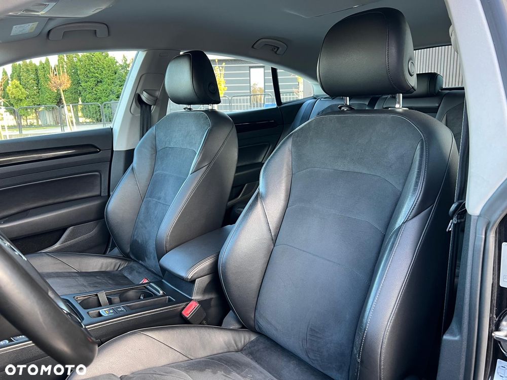 Volkswagen Arteon 2.0 TDI SCR Elegance DSG - 17
