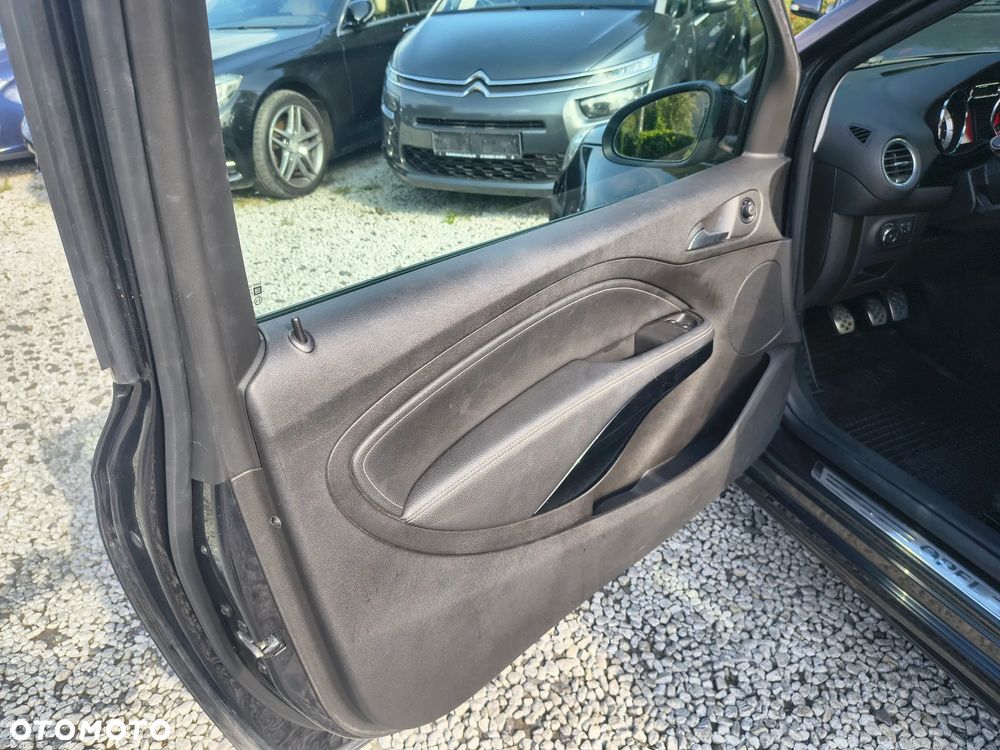 Opel Adam 1.4 Black Jack - 18