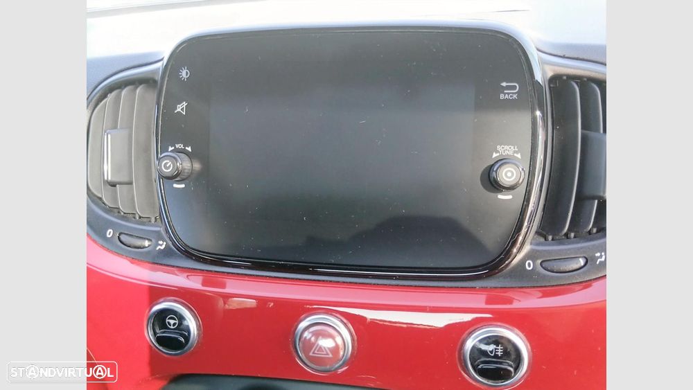 Fiat 500 1.0 Hybrid (RED) - 22