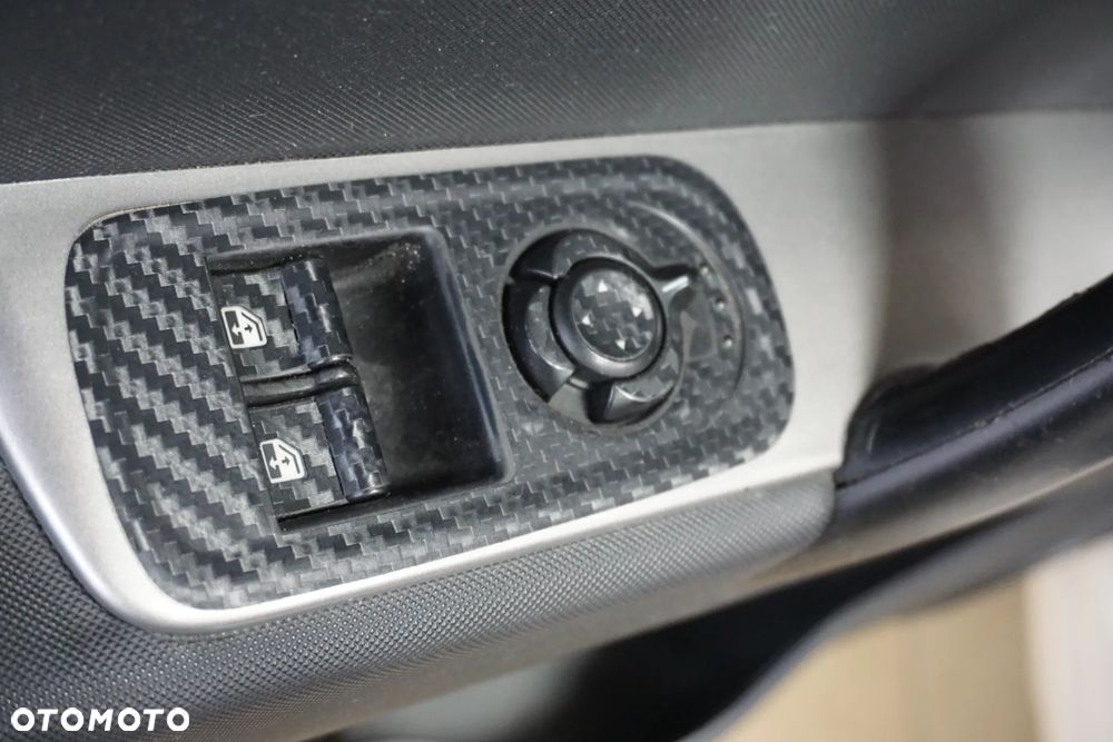 Alfa Romeo Mito 1.4 8V - 22