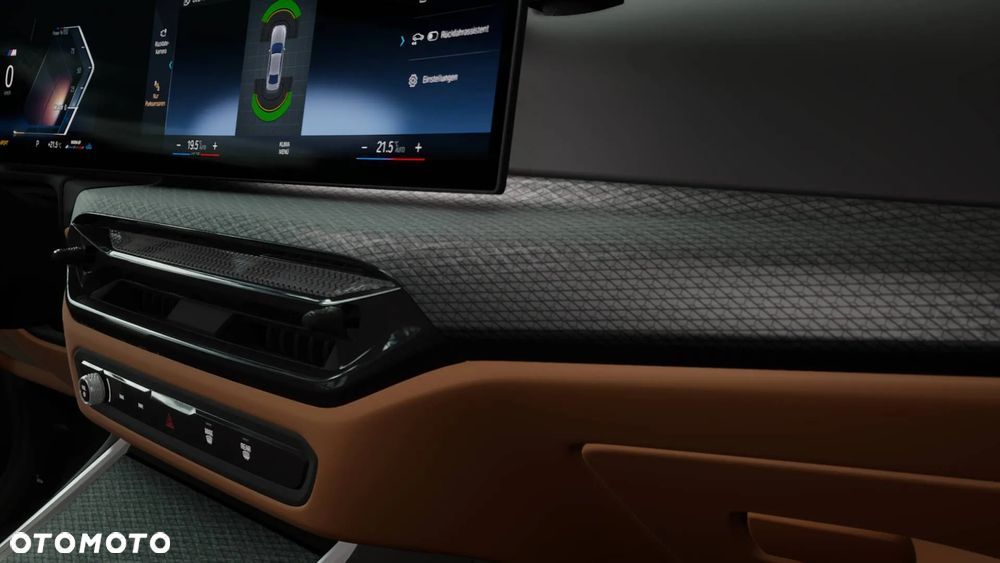 BMW Seria 3 320i sport - 13