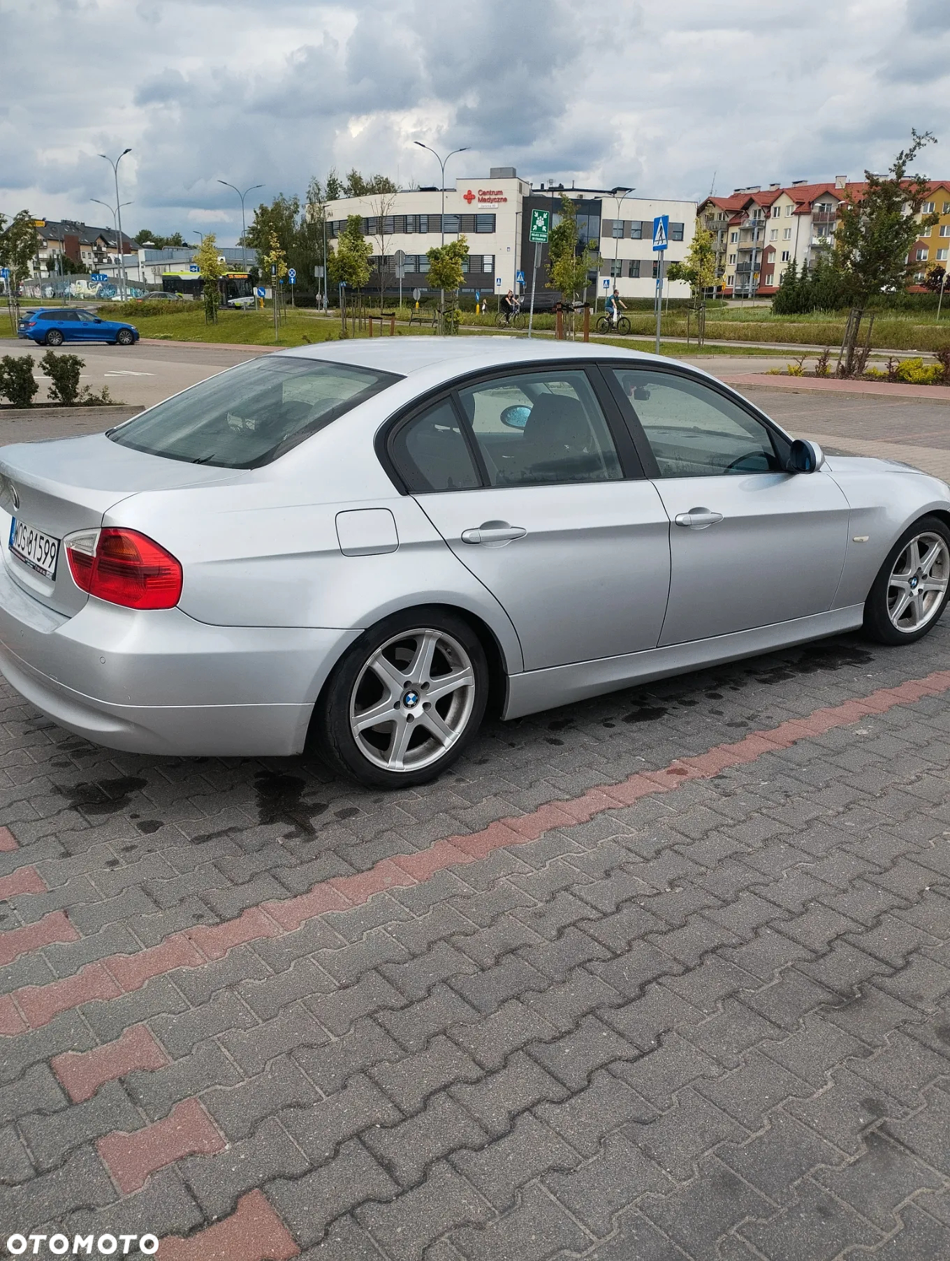 BMW Seria 3 320i - 12