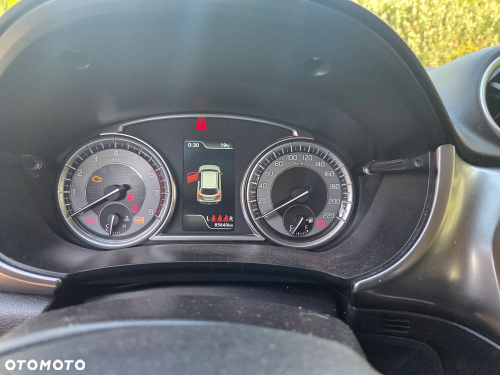 Suzuki Vitara 1.4 Boosterjet Hybrid Comfort - 30