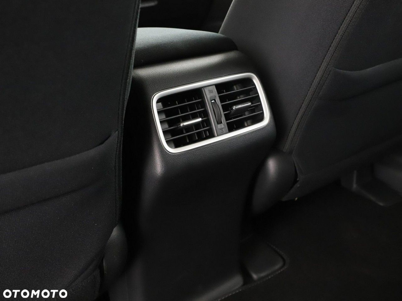 Honda CR-V 2.0 Elegance (2WD) - 34