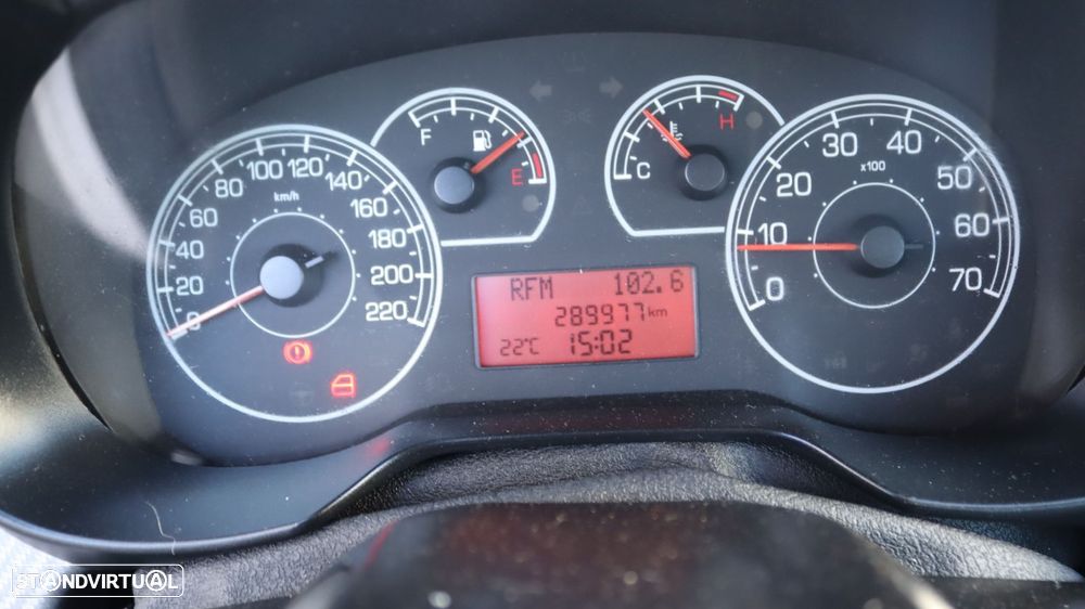 Fiat Grande Punto 1.3 M-Jet Free J15 - 34