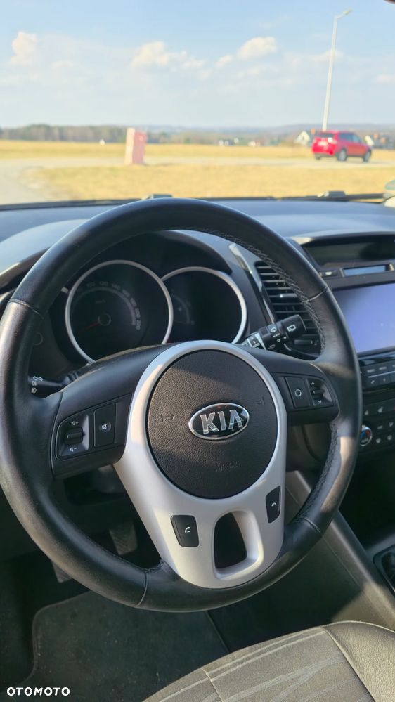 Kia Venga 1.6 CVVT ISG Dream Team Edition - 17