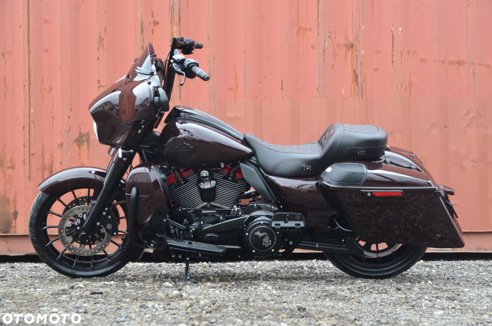 Harley-Davidson Touring Street Glide - 14