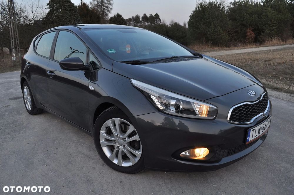 Kia Ceed 1.6 CRDi 128 Spirit - 1